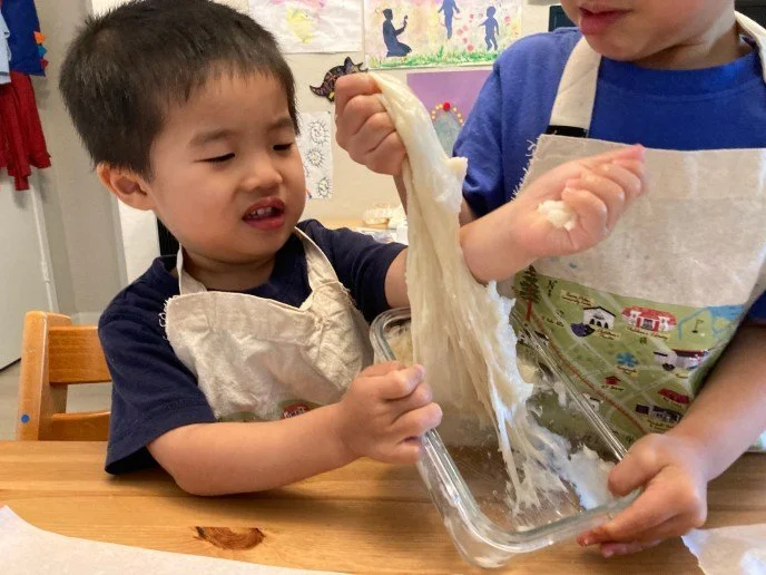 無毒史萊姆怎麼做?AA教你用2種材料在家就能做出最天然安全的感官玩具!