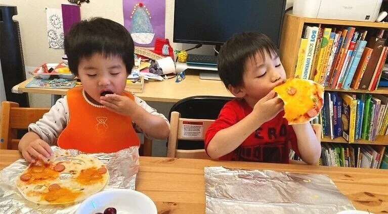 幼兒對稱遊戲怎麼玩 ? AA Kitchen Fun 教你設計 6 個任務讓孩子學習「對稱」的概念 !