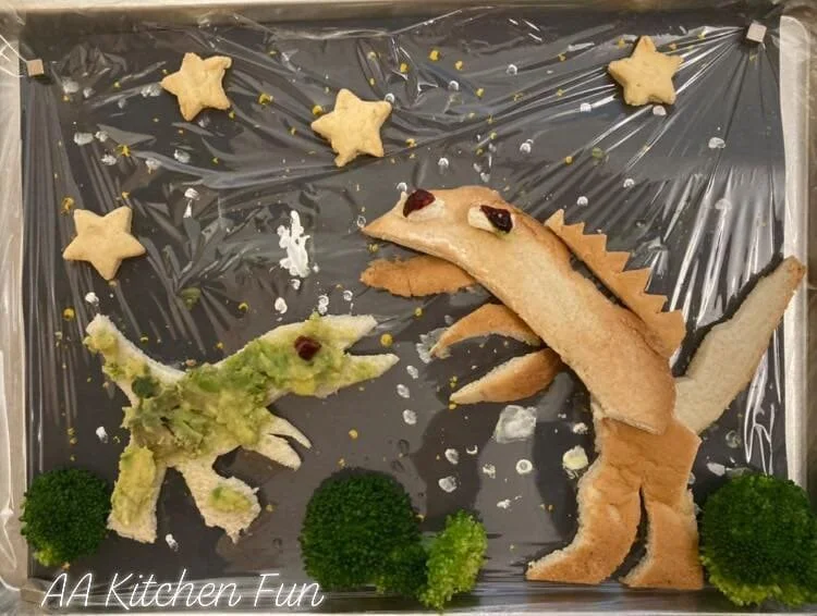 家有恐龍迷 ! AA Kitchen Fun 教你用繪本來玩有趣的恐龍料理 !
