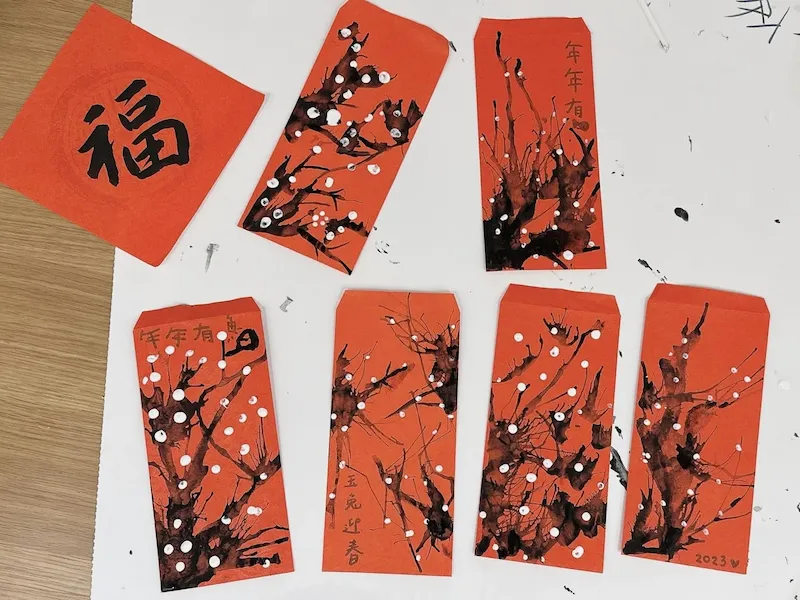 紅包袋吹畫！跟著魚寶魚媽一起自製紅包袋、裝滿祝福送長輩