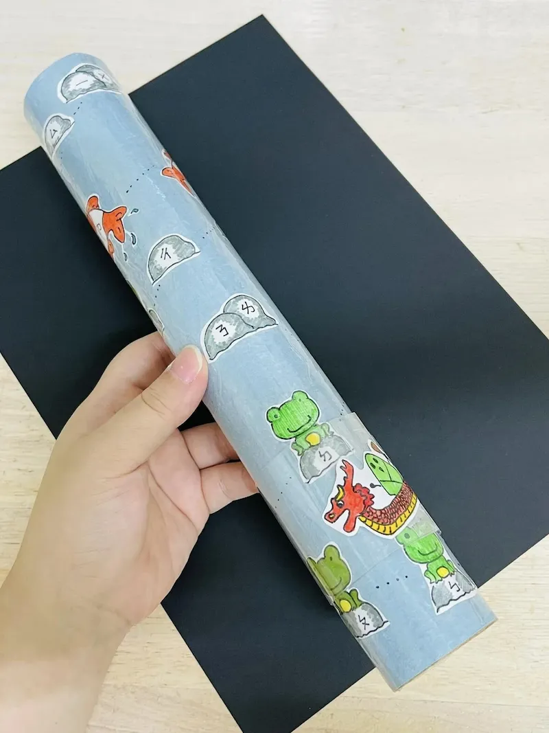 划龍舟還能學注音？捲紙自製玩具超簡單