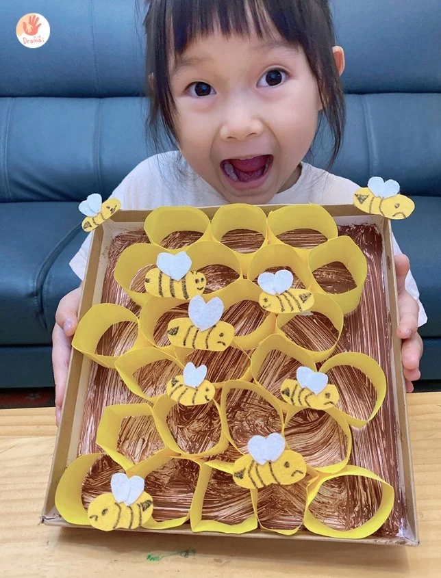 蜜蜂主題感官遊戲！跟著抓媽一起手作蜂窩、採蜂蜜、當養蜂人