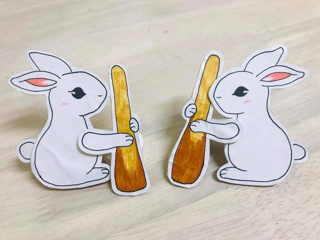 會搗藥的玉兔DIY！跟著Nyle一起做會動的中秋節玩具（免費下載）