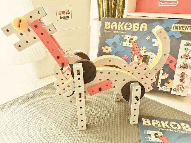 【開箱 】奧斯卡媽媽開箱讓玩樂延伸無限可能的 《丹麥 BAKOBA 第二代漂浮積木》