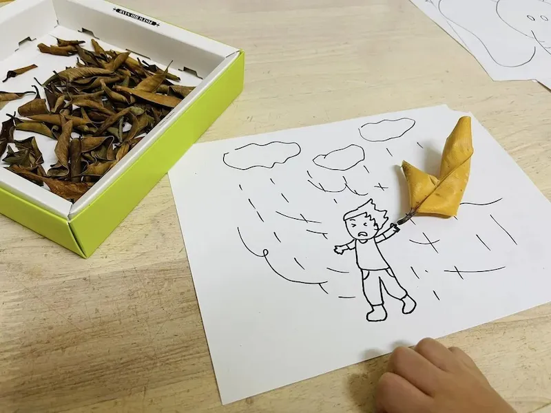 大自然是最好的老師!落葉當遊戲素材你可以這樣玩